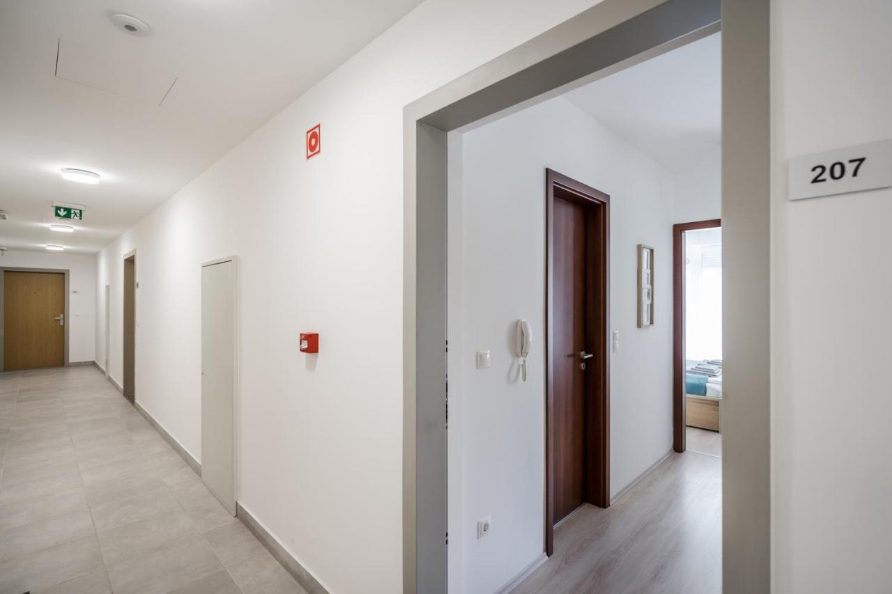Bpr Galactic Empire Home With Balcony Budapest Exterior photo